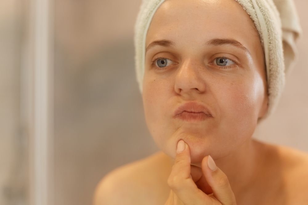 A Guide to Banishing Clogged Pore Under Skin